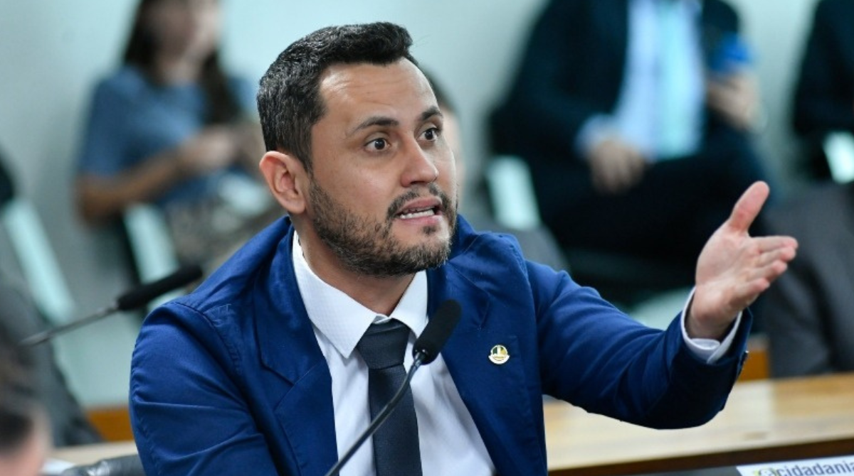 Senador de Minas Gerais, Cleitinho Azevedo