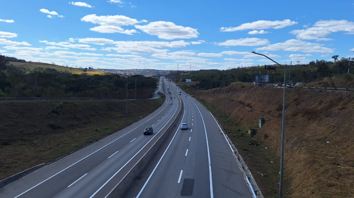 estrada de minas gerais