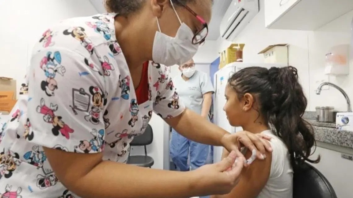 bh retoma vacinação contra dengue
