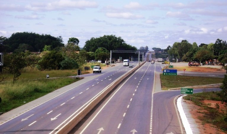 Trecho da BR-040, entre Belo Horizonte e Cristalina, em Goiás