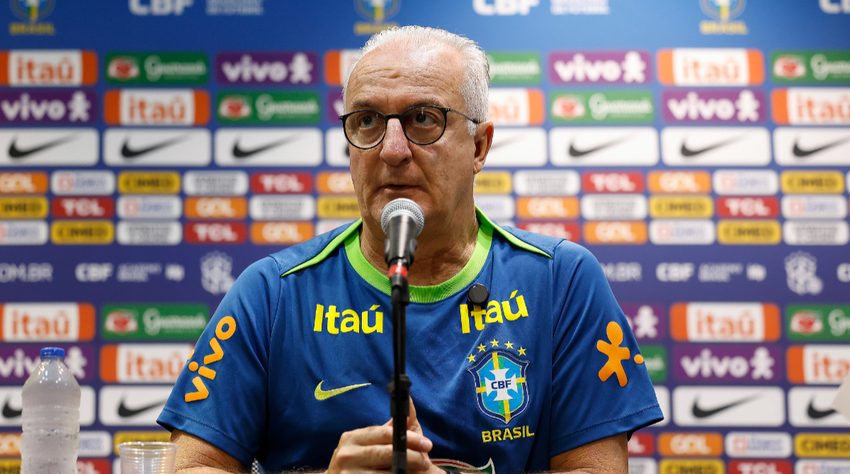 dORIVAL jÚNIOR EM CONVOCAÇÃO DA sELEÇÃO bRASILEIRA