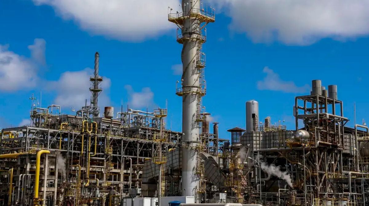 Petrobras anuncia queda no preço do diesel