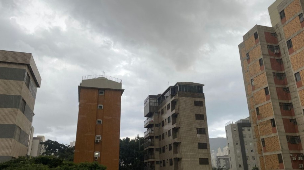 tempo fechado nublado