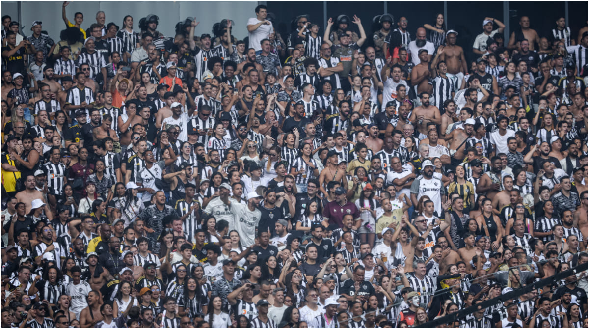 torcida do galo no mineirão