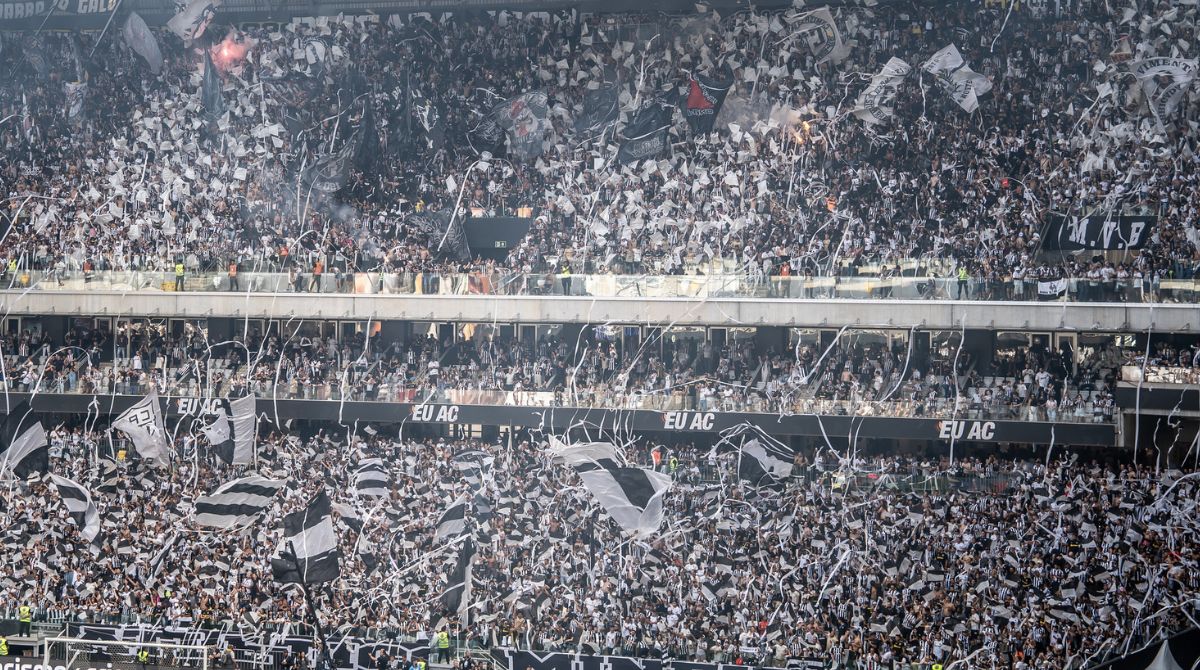 torcida atletico arena mrv votação pintura