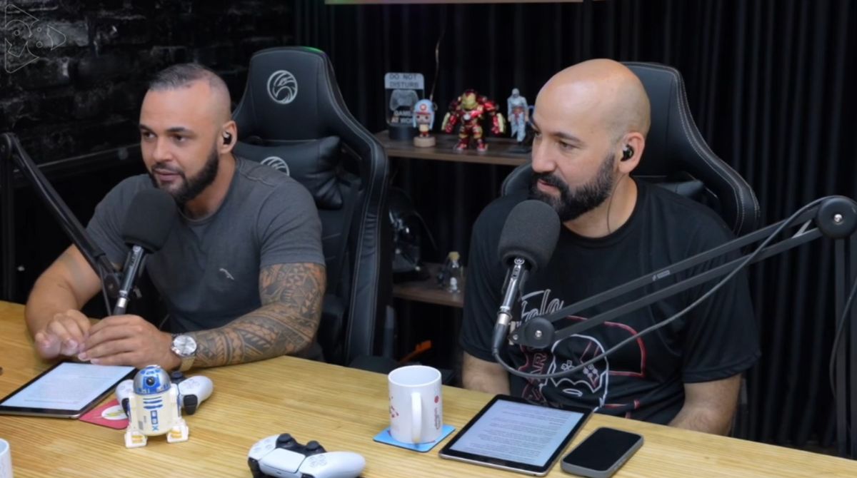Apresentadores do programa Os Players, Charles e Thiago.