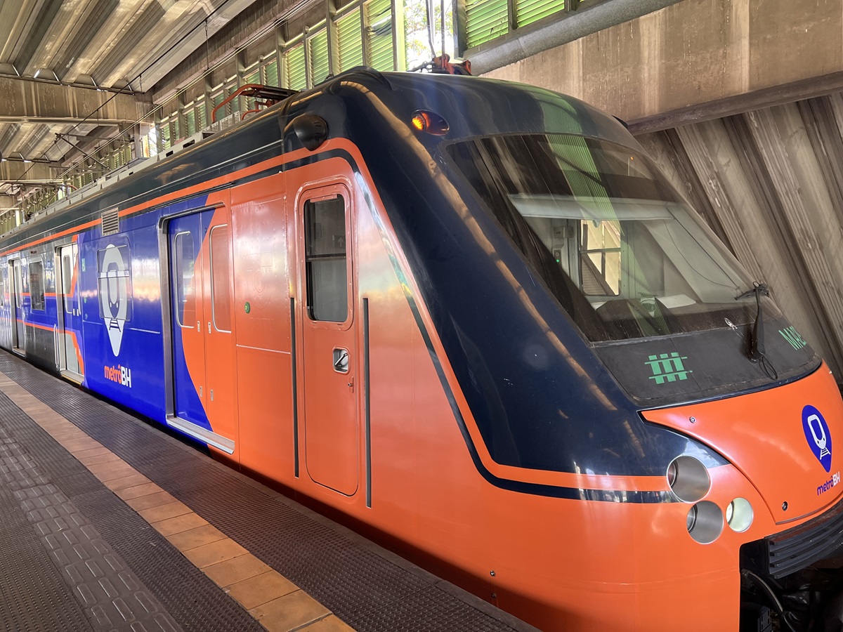 Composição do metrô que liga Belo Horizonte a Contagem
