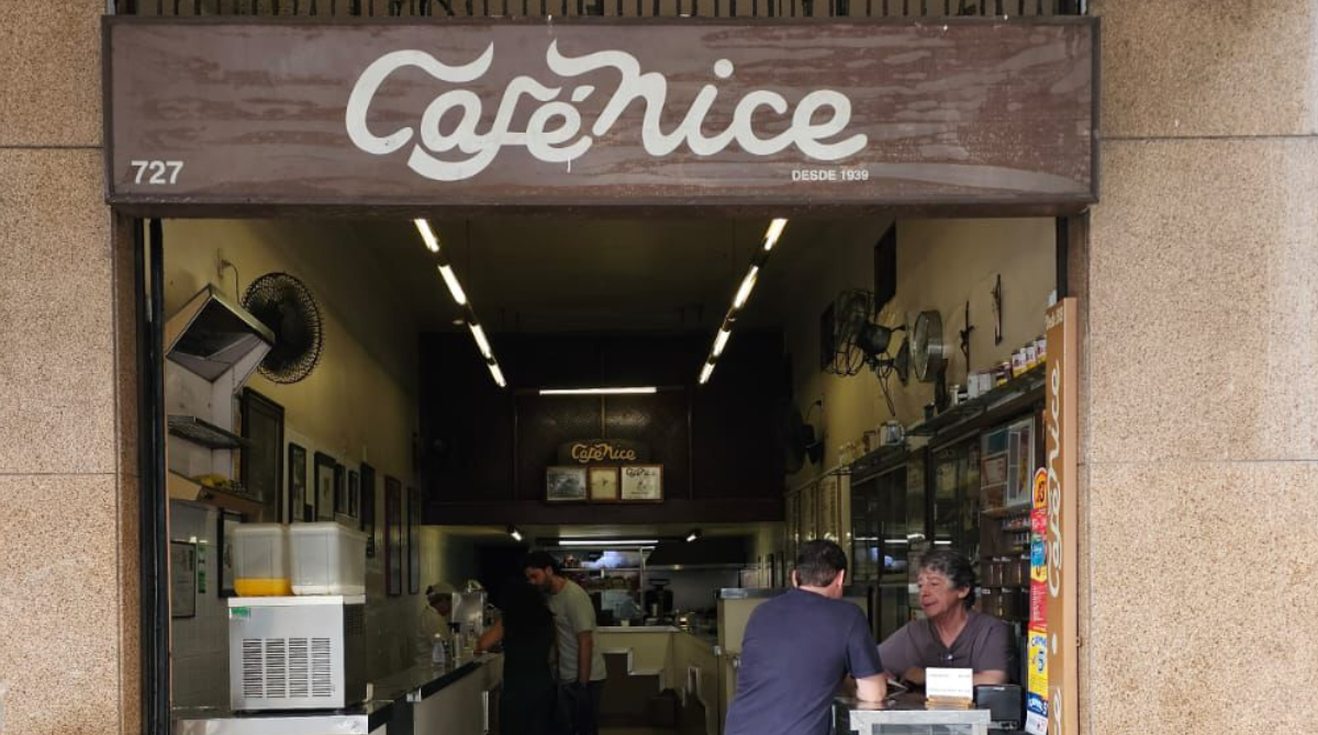 fachada do café nice, em bh