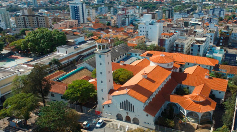 Imagem aérea do bairro Padre Eustáquio em BH