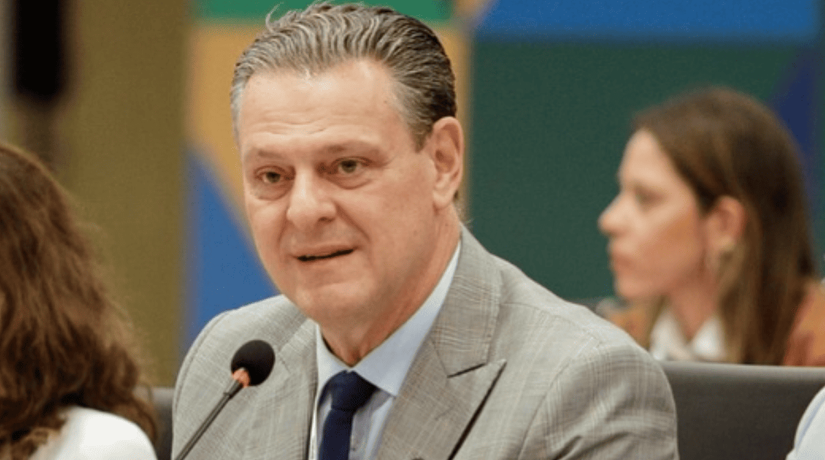 Ministro da Agricultura Carlos Fávaro