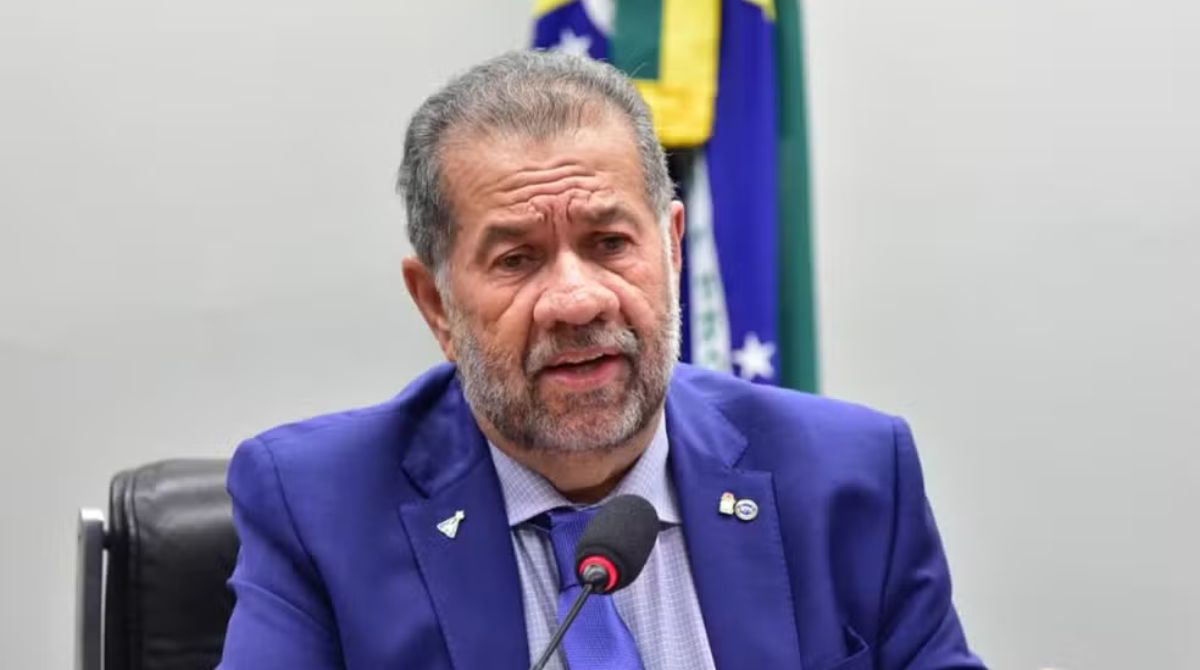 Carlos Lupi
