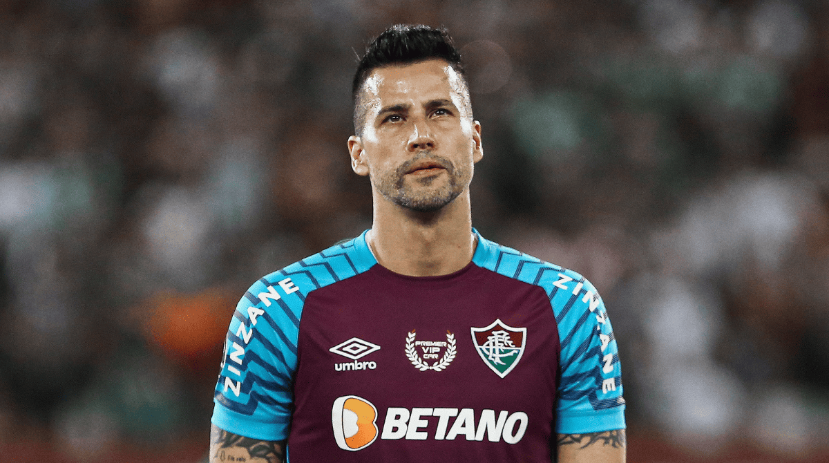 Goleiro Fábio, antes de jogo do Fluminense