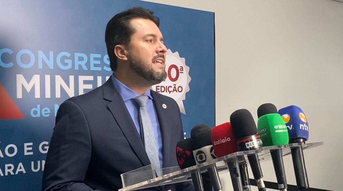 Falcão, presidente da Associação Mineira de Municípios