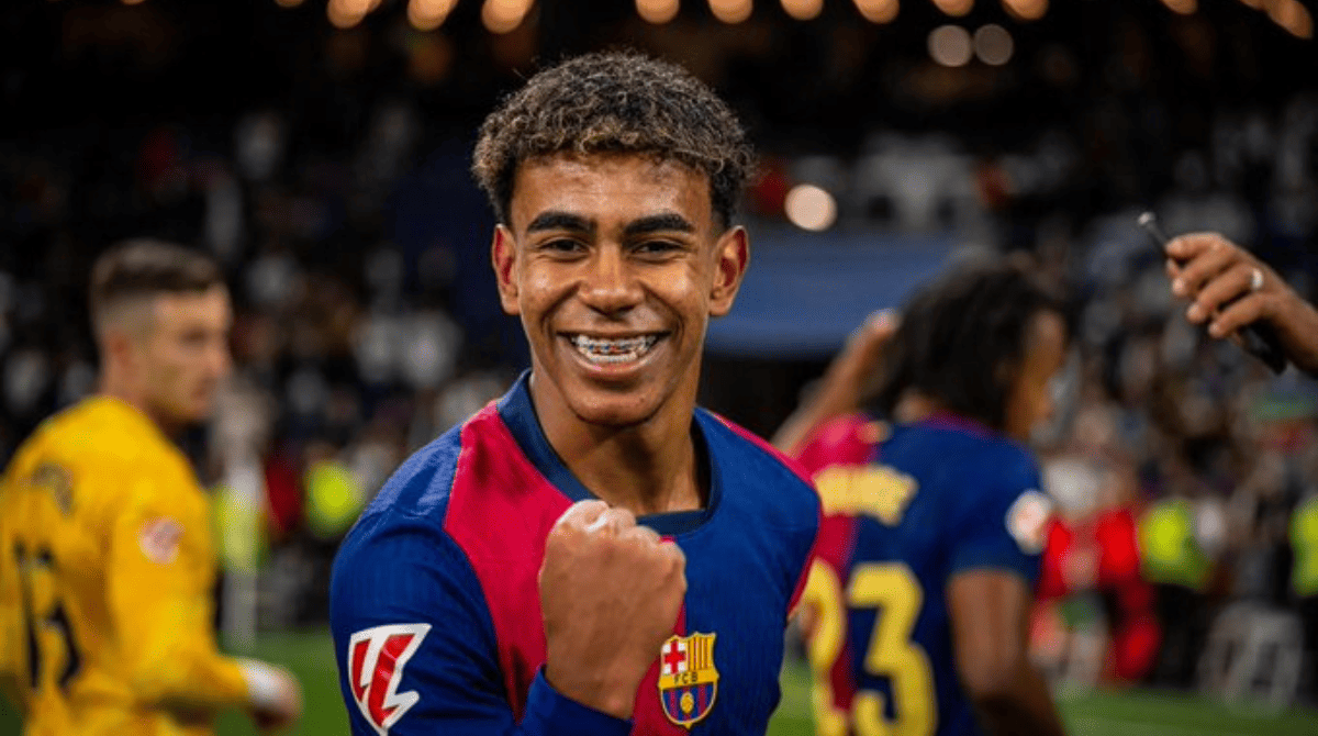 Lamine Yamal comemora título pelo Barcelona