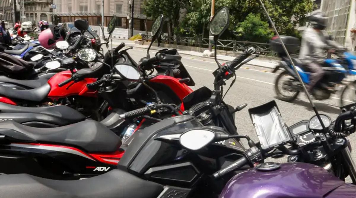 Fileira de motos