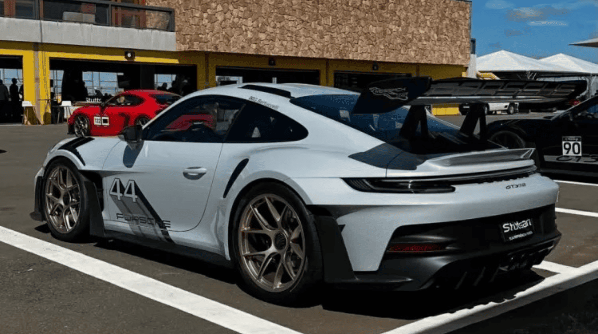 Porsche 911 GT3 RS 992 adquirida por Neymar
