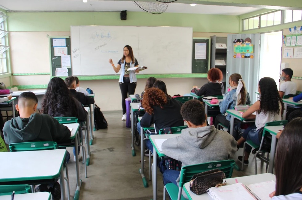 Reajuste educação básica