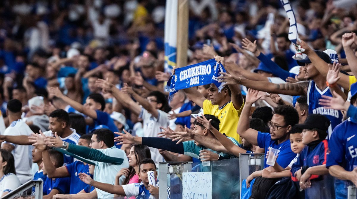 cruzeiro atletico público