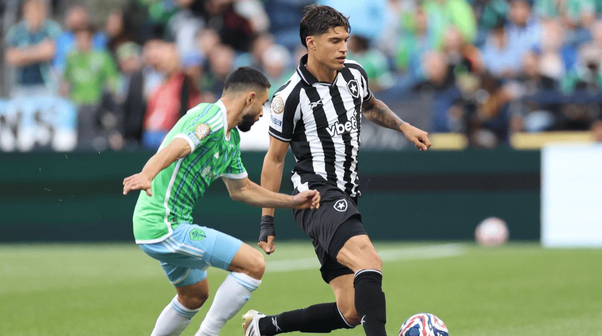 Joaquin Correa durante jogo do Botafogo no Mundial