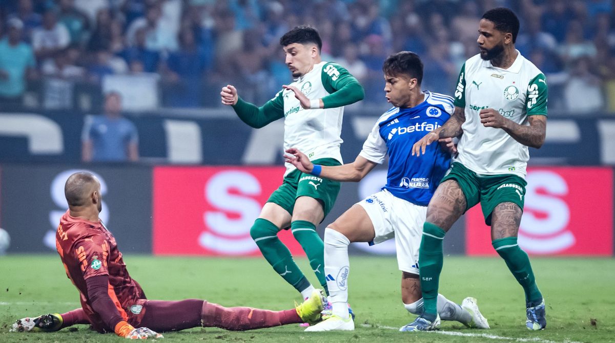 Kaio Jorge garantiu a vitória celeste no Mineirão. (Foto: Gustavo Aleixo/Cruzeiro)