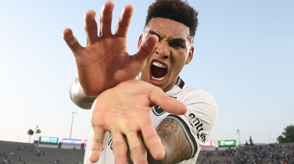 igor jesus, autor do gol do botafogo contra o psg