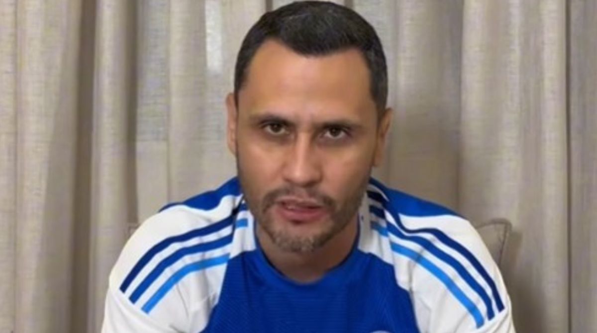 O senador Cleitinho Azevedo