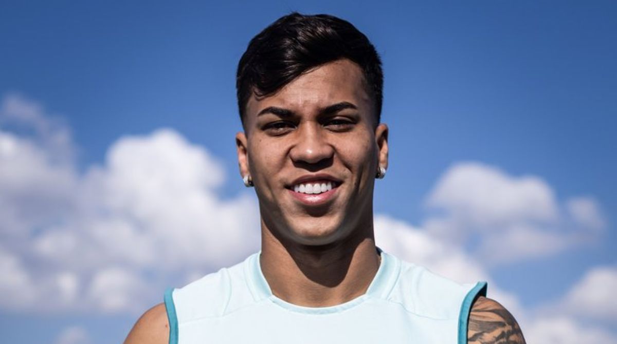 kaio jorge craque do mês campeonato brasileiro