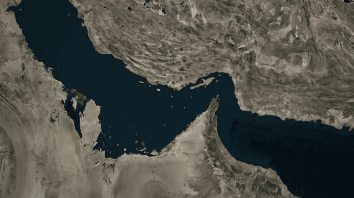 Foto de satélite do Estreito de Ormuz