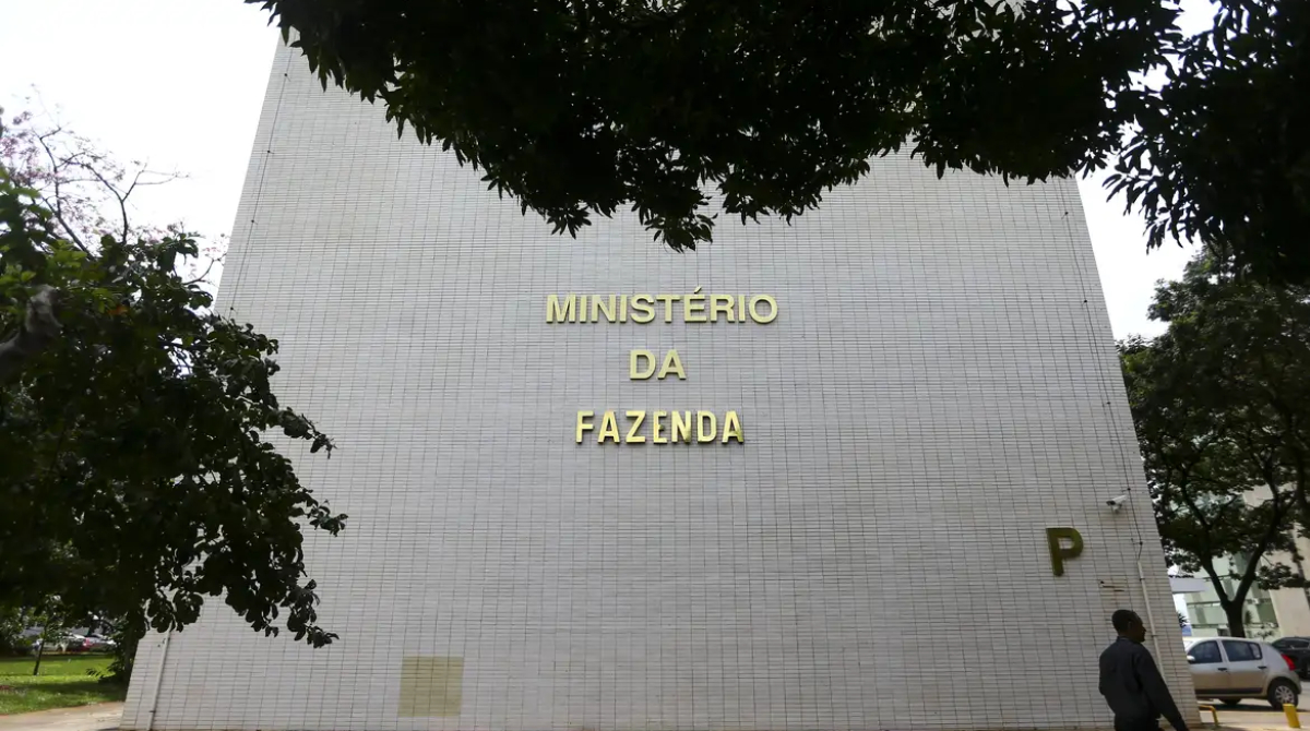fachada do ministério da fazenda