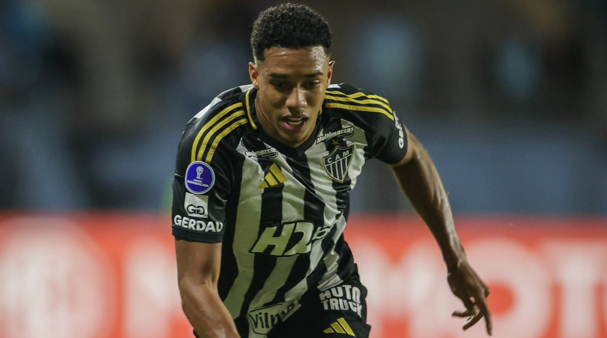 brahian palacios em campo