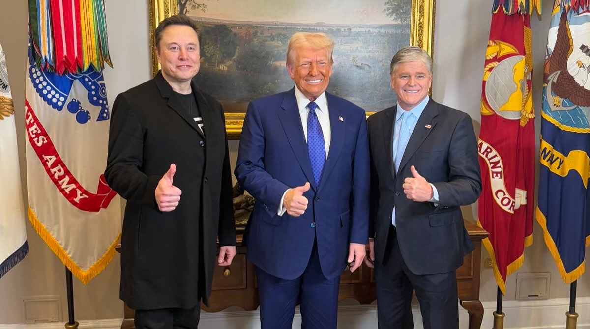 musk ao lado de trump