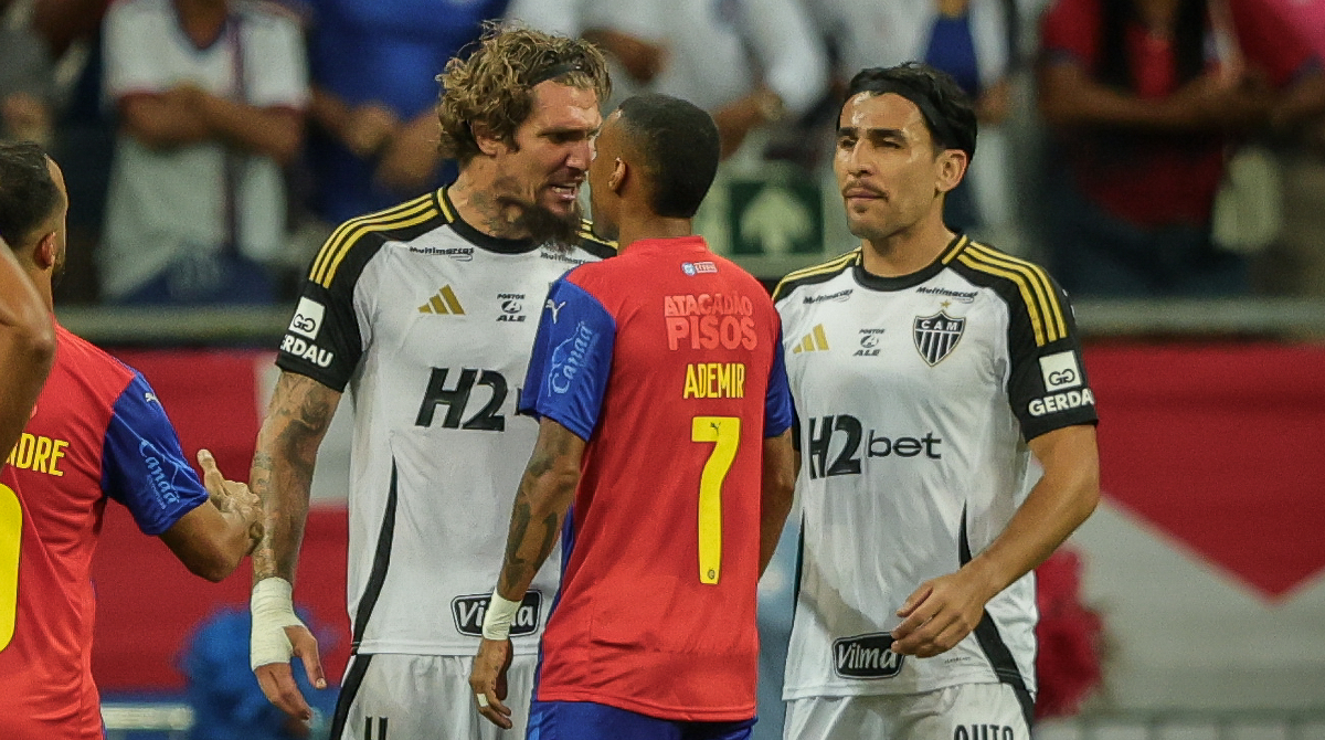 lyanco e ademir discutindo