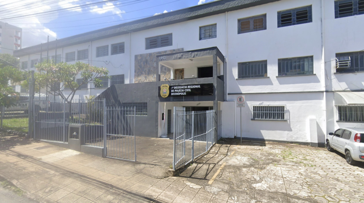 fachada delegacia polícia civil